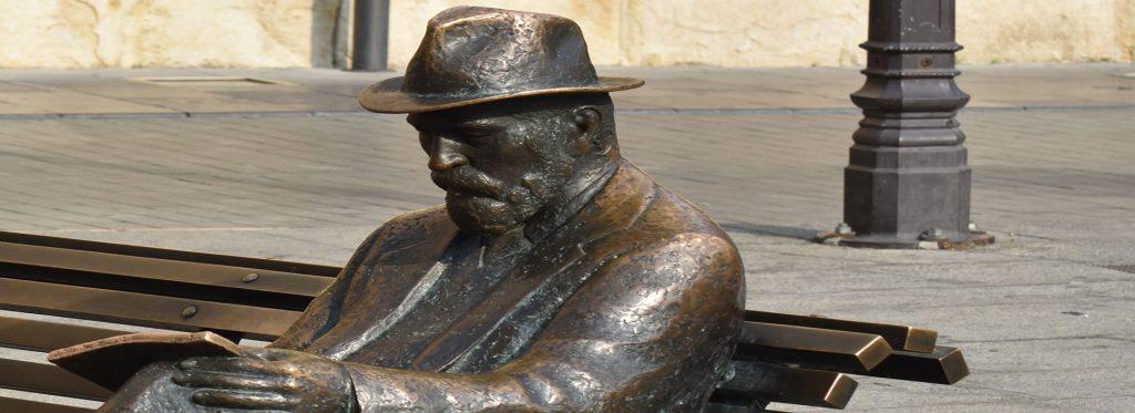 Antoni Gaudi in Leon