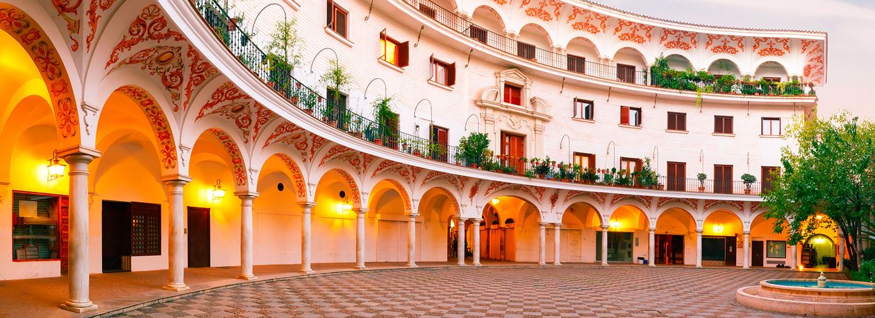 Plaza del Cabildo. Qué ver en ella y donde se encuentra